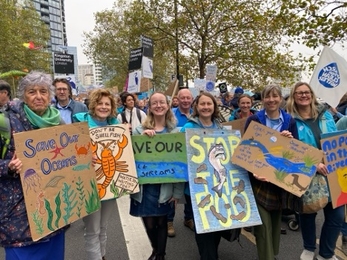 Hampshire and Isle of Wight staff and volunteers at the March for clean water