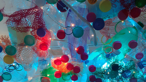 Marine litter sculpture