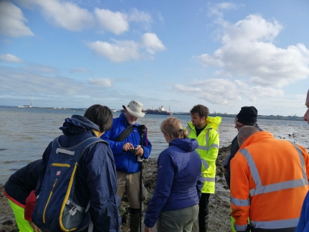 DP World staff join Tim Ferrero to explore the shore