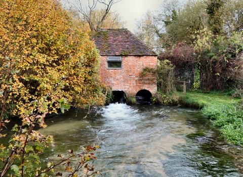 Alresford Eel House © Roy Gentry